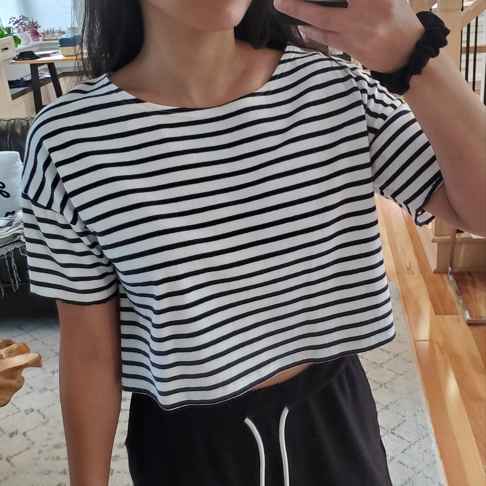 Forever 21 Croped Stripe Top,  Small